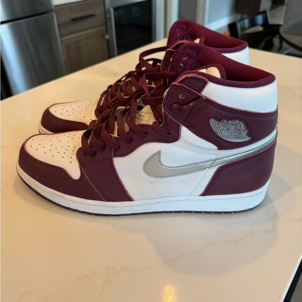 Jordan 1 High Top Bordeaux Sneakers - White & Burgundy